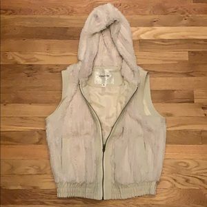 Size XL Maurice’s fuzzy vest